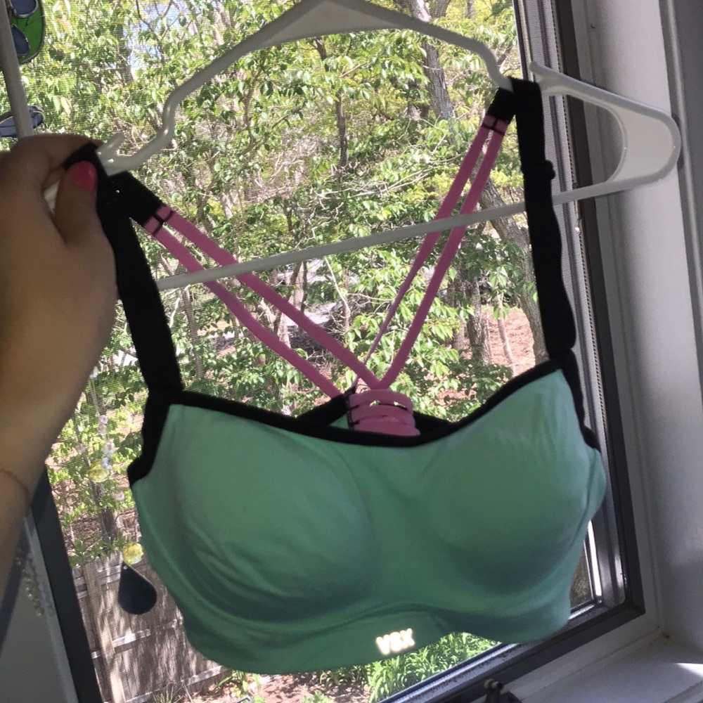 Vsx sports bra